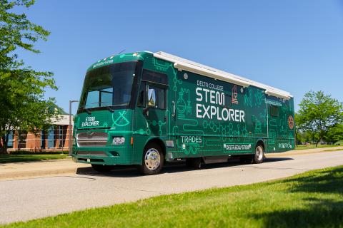 stem explorer mobile laboratory 
